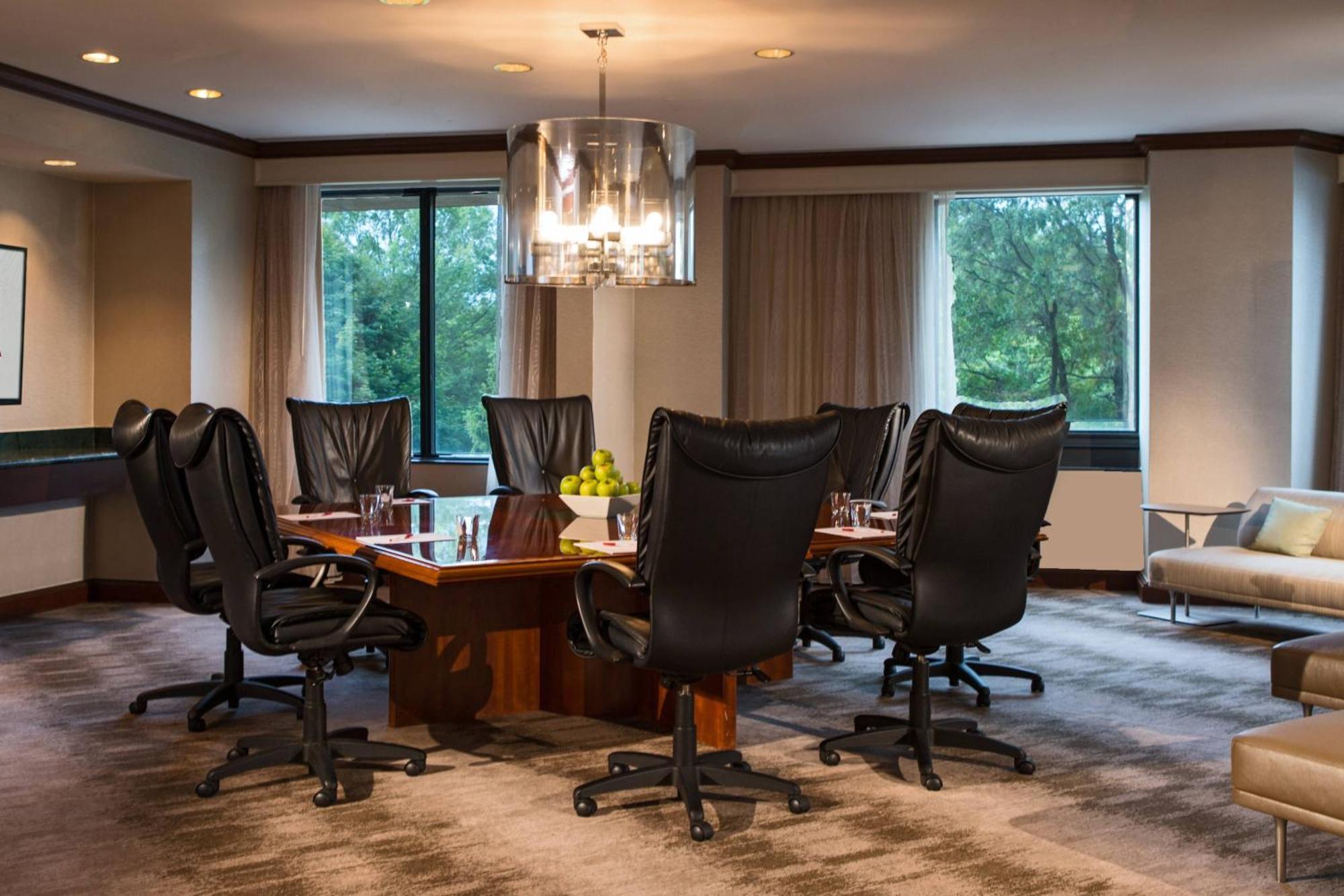 Washington Dulles Marriott Suites Herndon Exterior foto