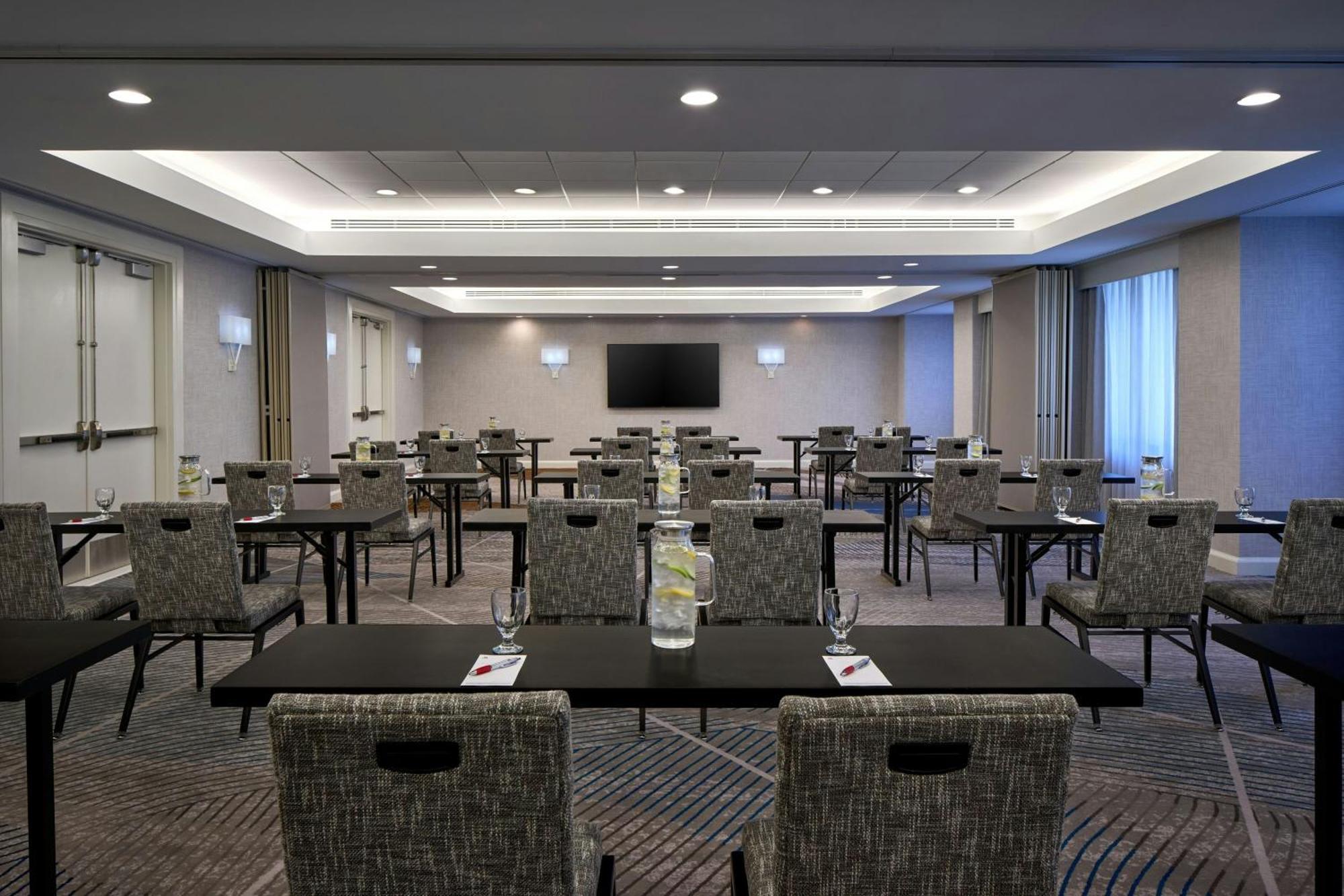 Washington Dulles Marriott Suites Herndon Exterior foto
